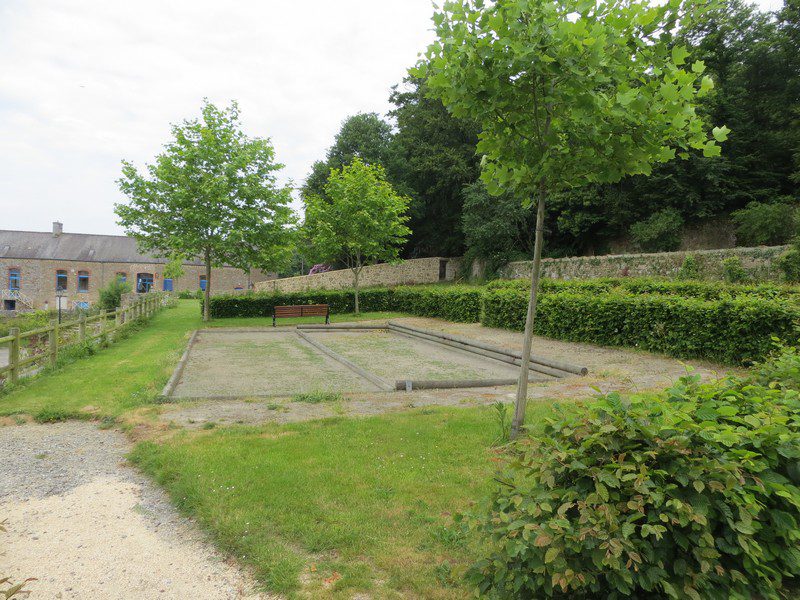terrain de boules presbytere 2